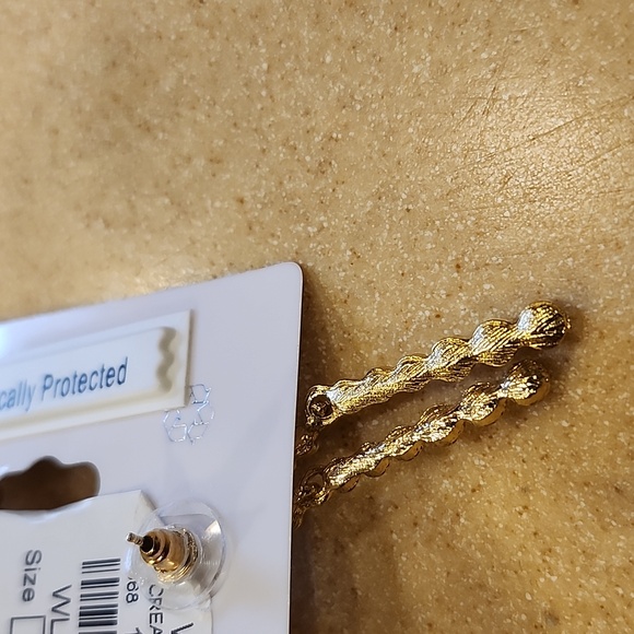 Carol For Eva Graham Dangle Earrings New W/Faux pearls & Cubic Zirconia Goldtone - Picture 5 of 8